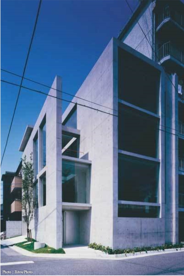 広島でデザイン住宅・事業用建物・介護施設などの設計デザインなら株式会社 古本建築設計